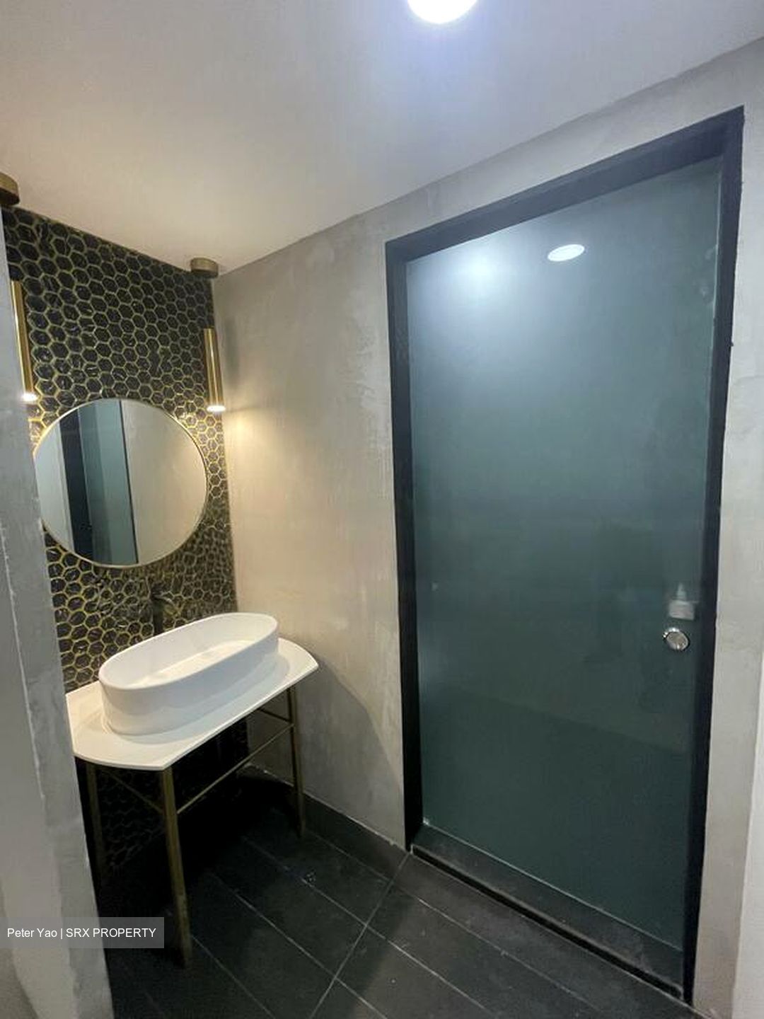 Geylang Road (D14), Shop House #450805261